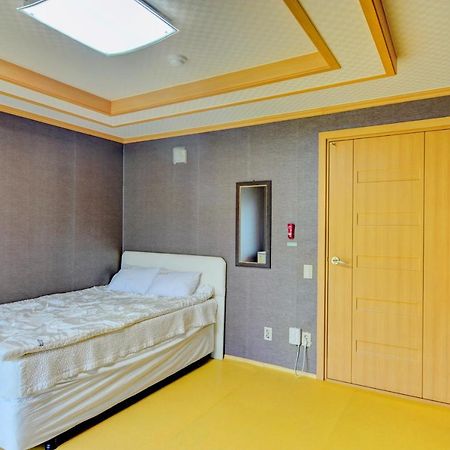 Sungbo Youth Hostel Mungyeong Экстерьер фото