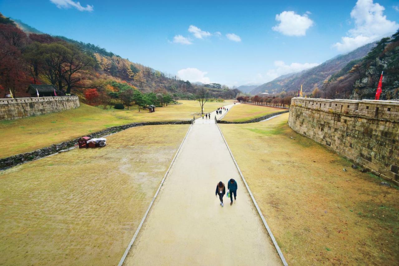 Sungbo Youth Hostel Mungyeong Экстерьер фото