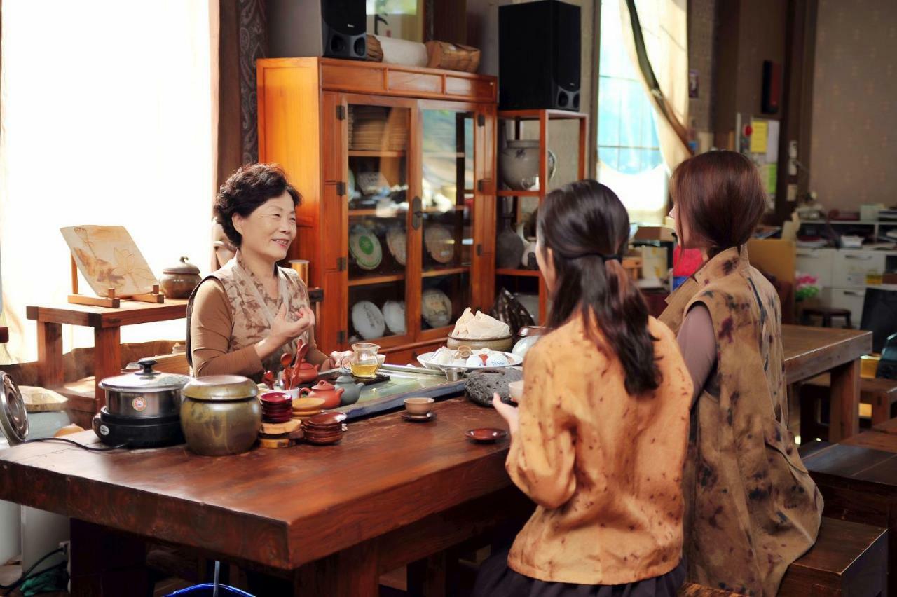 Sungbo Youth Hostel Mungyeong Экстерьер фото