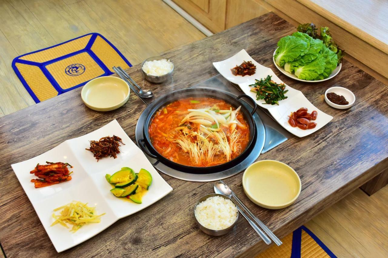 Sungbo Youth Hostel Mungyeong Экстерьер фото
